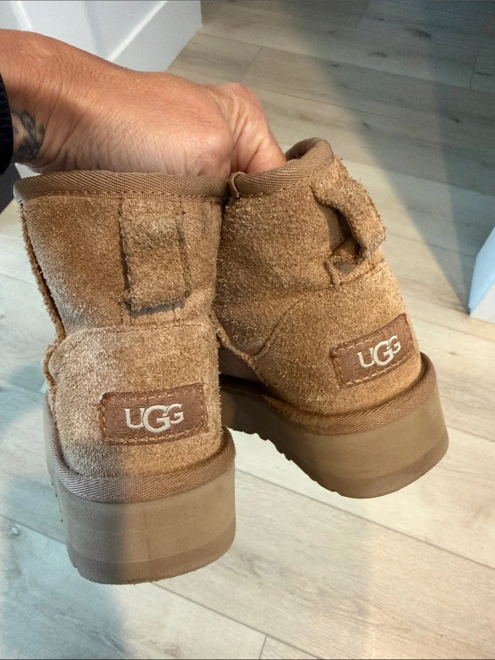 UGG Kids Chestnut Brown Shearling Lined Boots